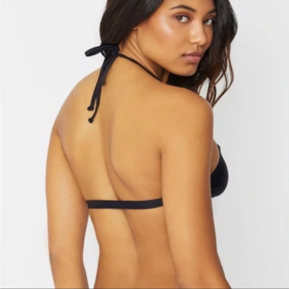 Frankie’s Bikinis Sienna Crochet Bikini Top in Black SZ S NWOT